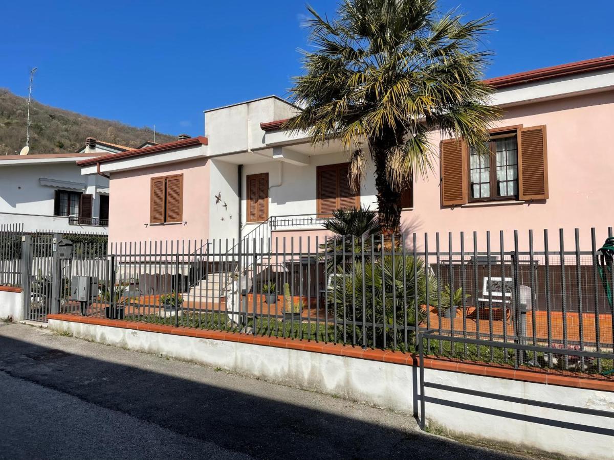 Villa Antonella Pozzilli المظهر الخارجي الصورة