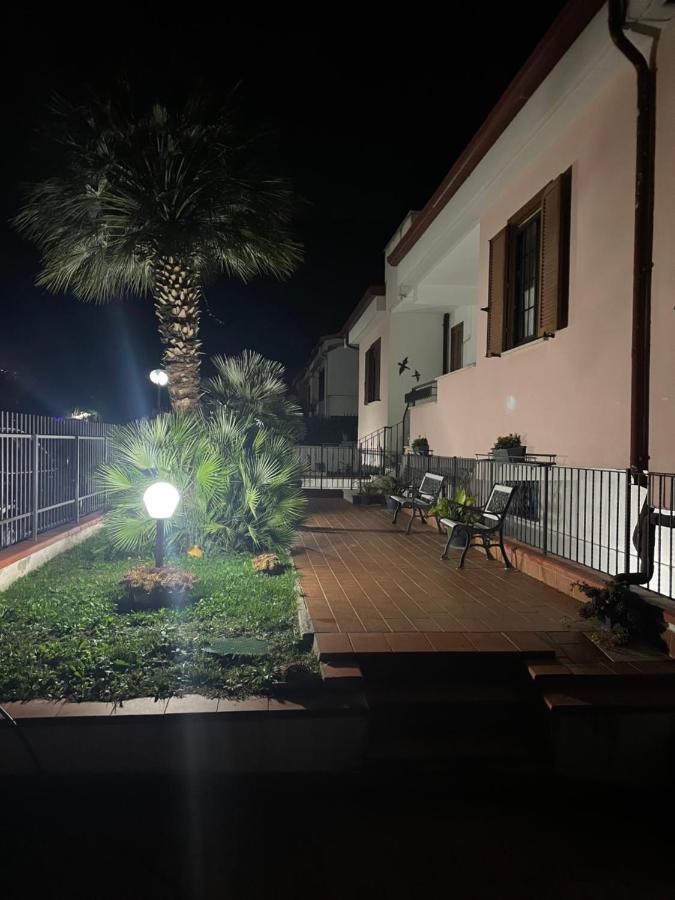 Villa Antonella Pozzilli المظهر الخارجي الصورة